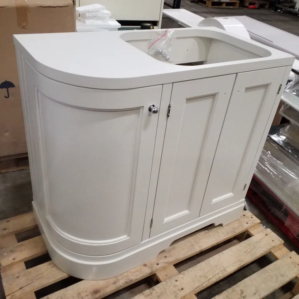 BRAND NEW CURVED VANITY UNIT - 900×450×840MM