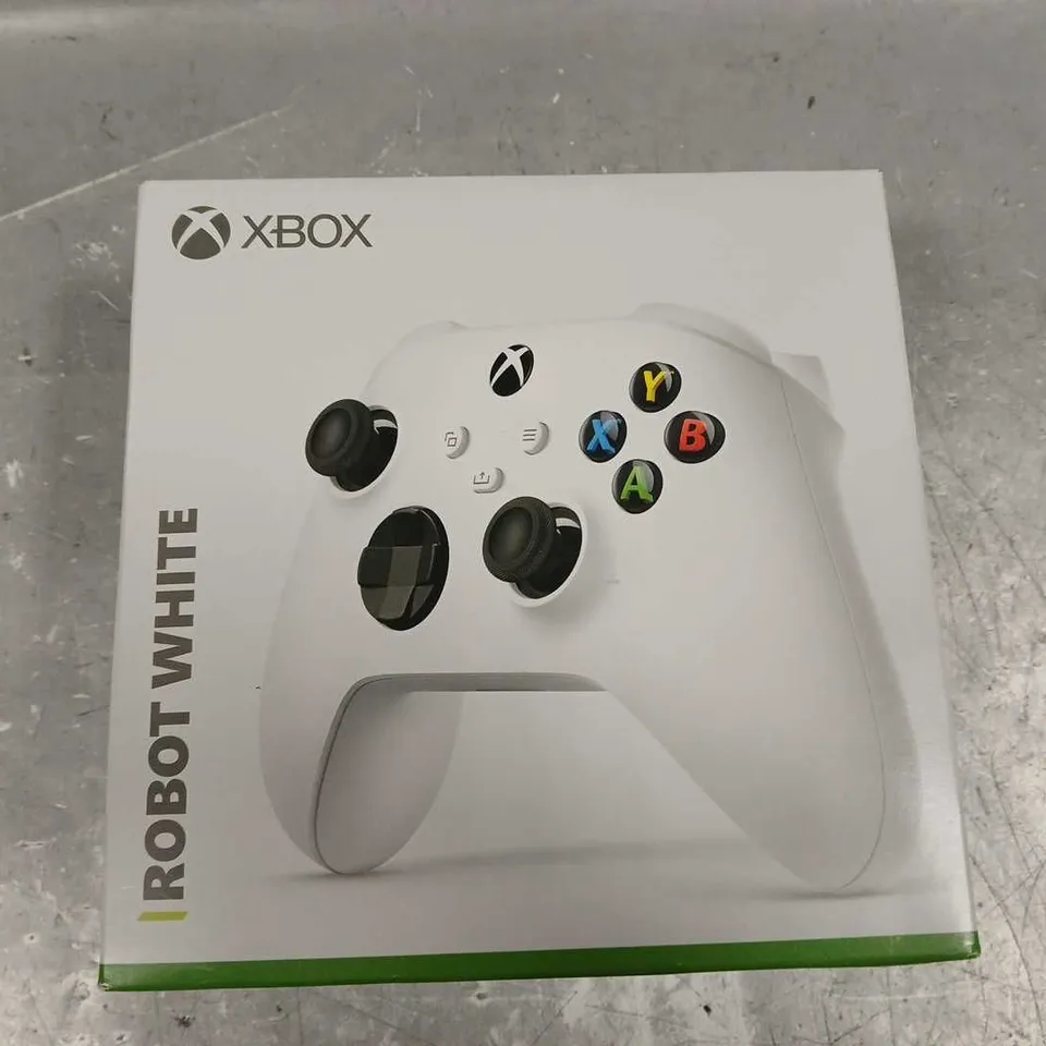 BOXED XBOX WIRELESS CONTROLLER