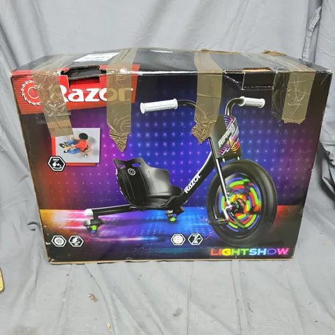 BOXED RAZOR RIPRIDER 360 LIGHTSHOW TRIKE FOR KIDS 5+, LED - BLACK