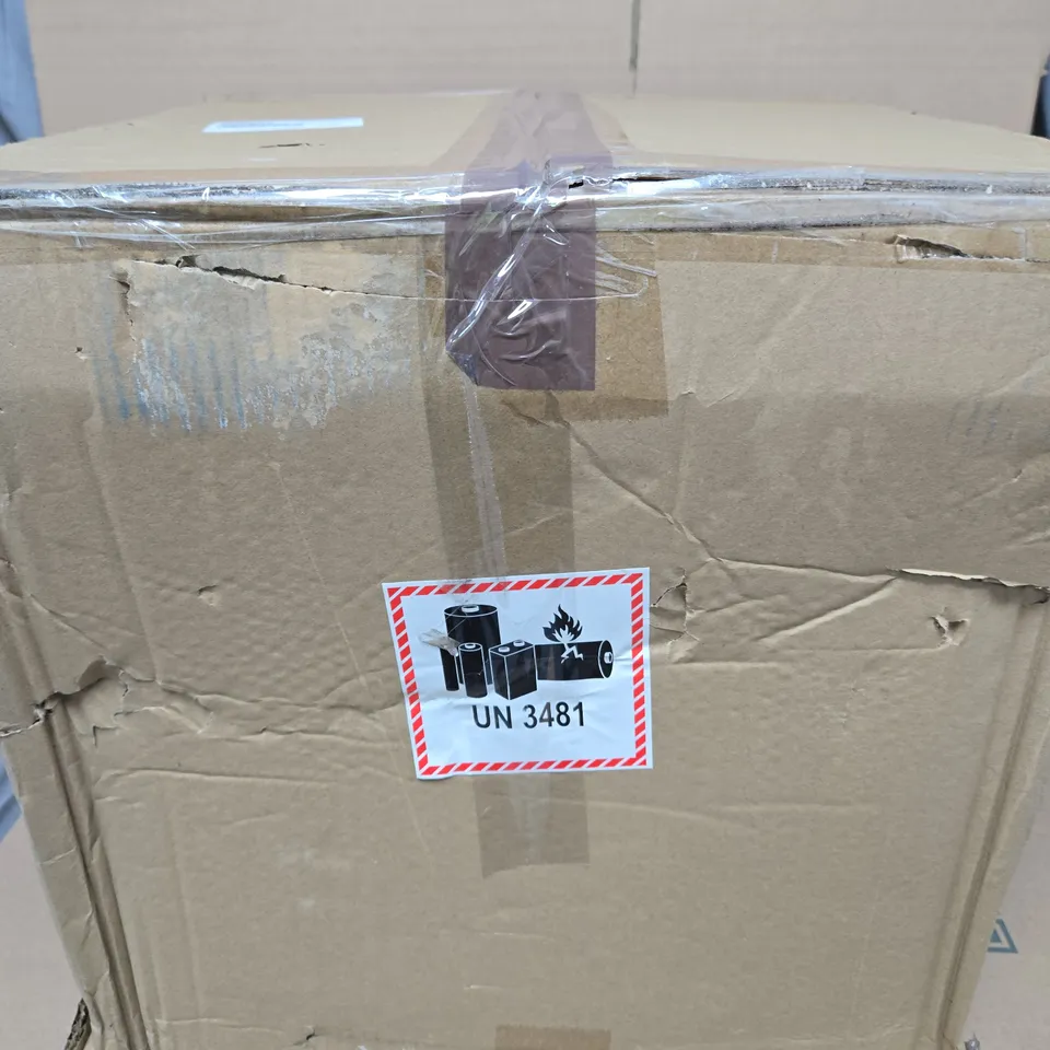 GARDEN STORIES SOLAR LANTERN