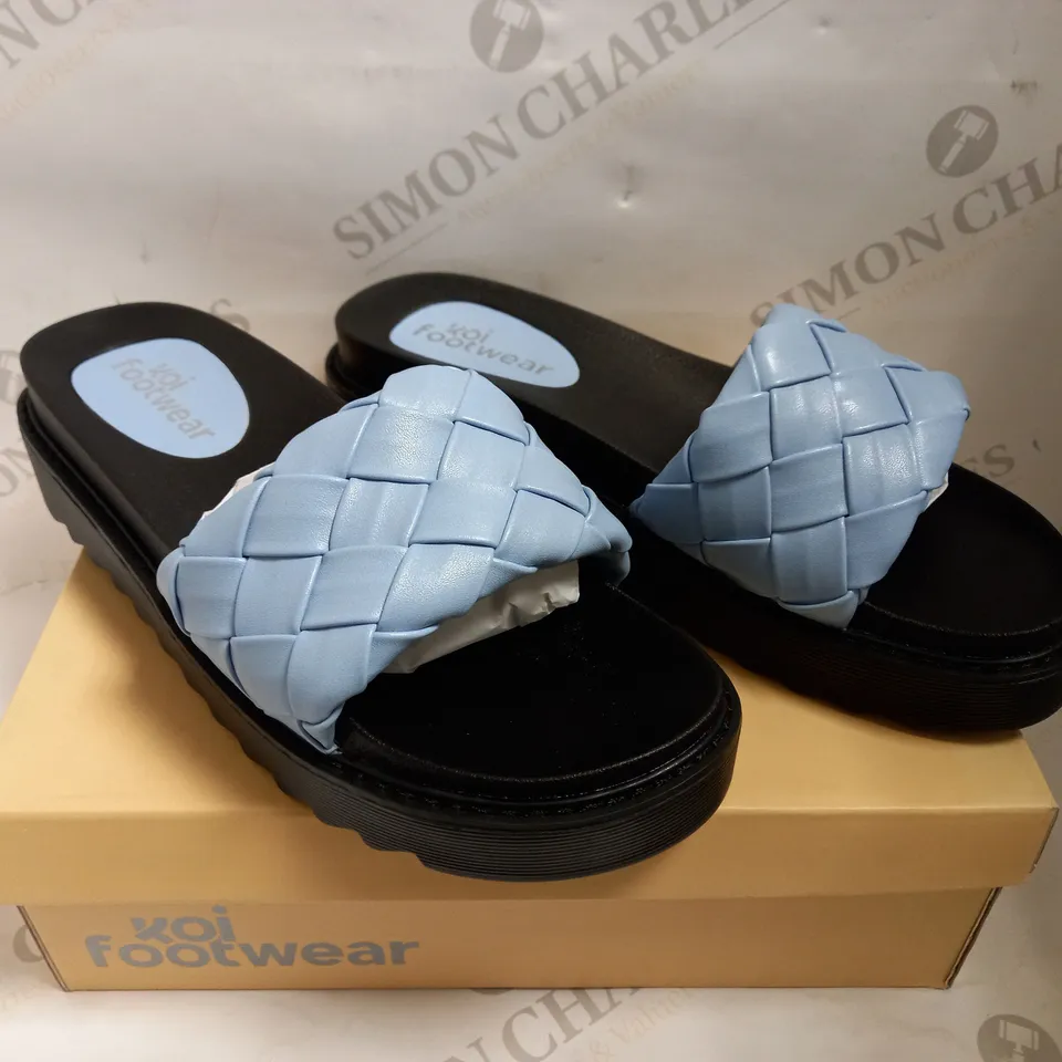 KOI VEGAN YUTIN QUILTED BLUE SLIDERS - SIZE 8