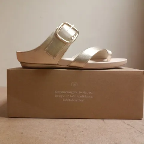 BOXED PAIR OF CALLA TOE-POST SANDALS IN METALLIC GOLD SIZE EU 41
