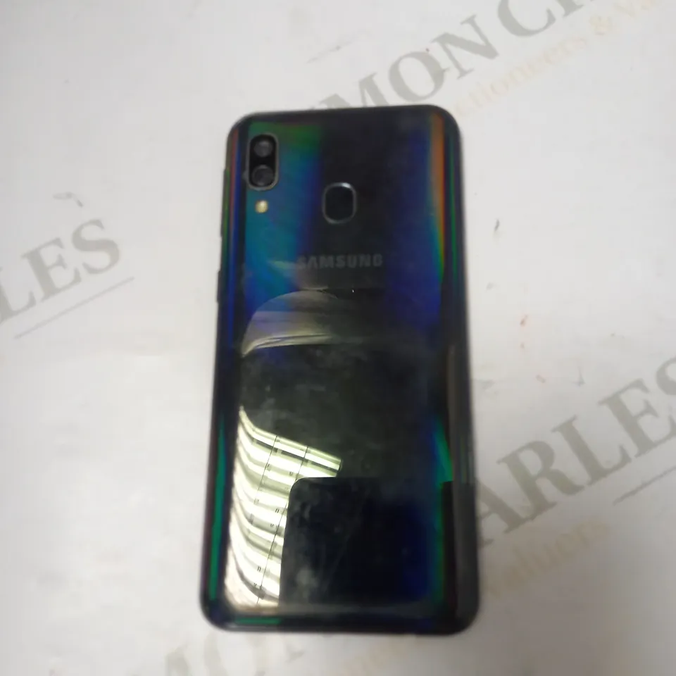 SAMSUNG GALAXY A40 MOBILE PHONE IN BLACK