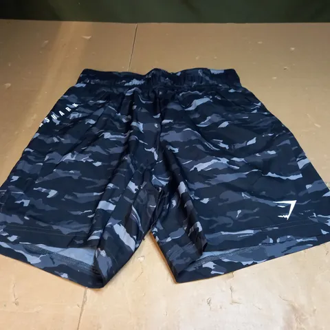 GYMSHARK CAMOUFLAGE TRANING SHORTS SIZE S