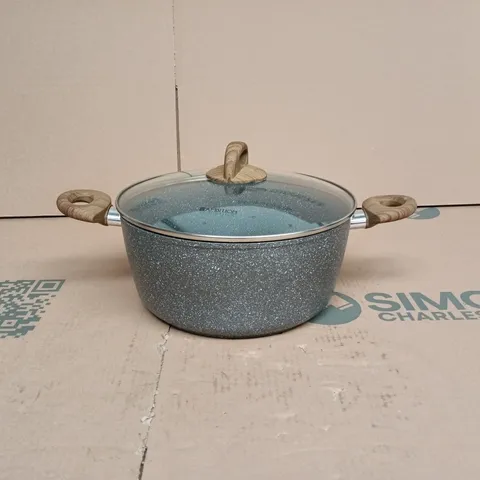 AMBITION SAUCE PAN WITH GLASS LID AND WOODEN HANDLES BOXED