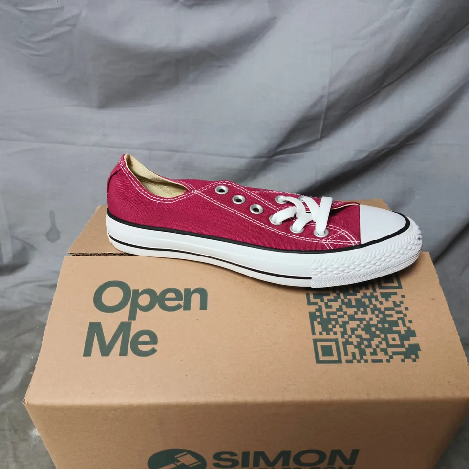 UNBOXED CONVERSE ALL STAR PINK CANVAS SNEAKERS – LOW-TOP MENS SIZE 5.5 UK