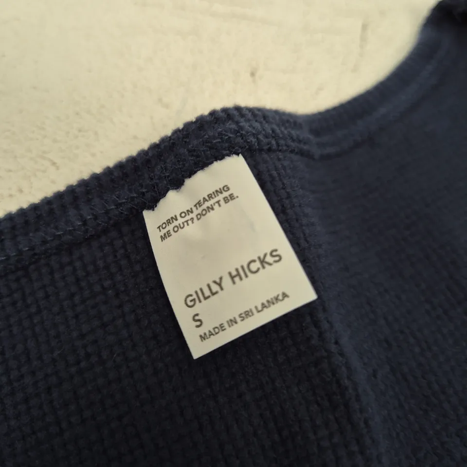 GILLY HICKS NAVY KNIT TOP – WOMEN’S SIZE SMALL (UK S) – MADE IN SRI LANKA