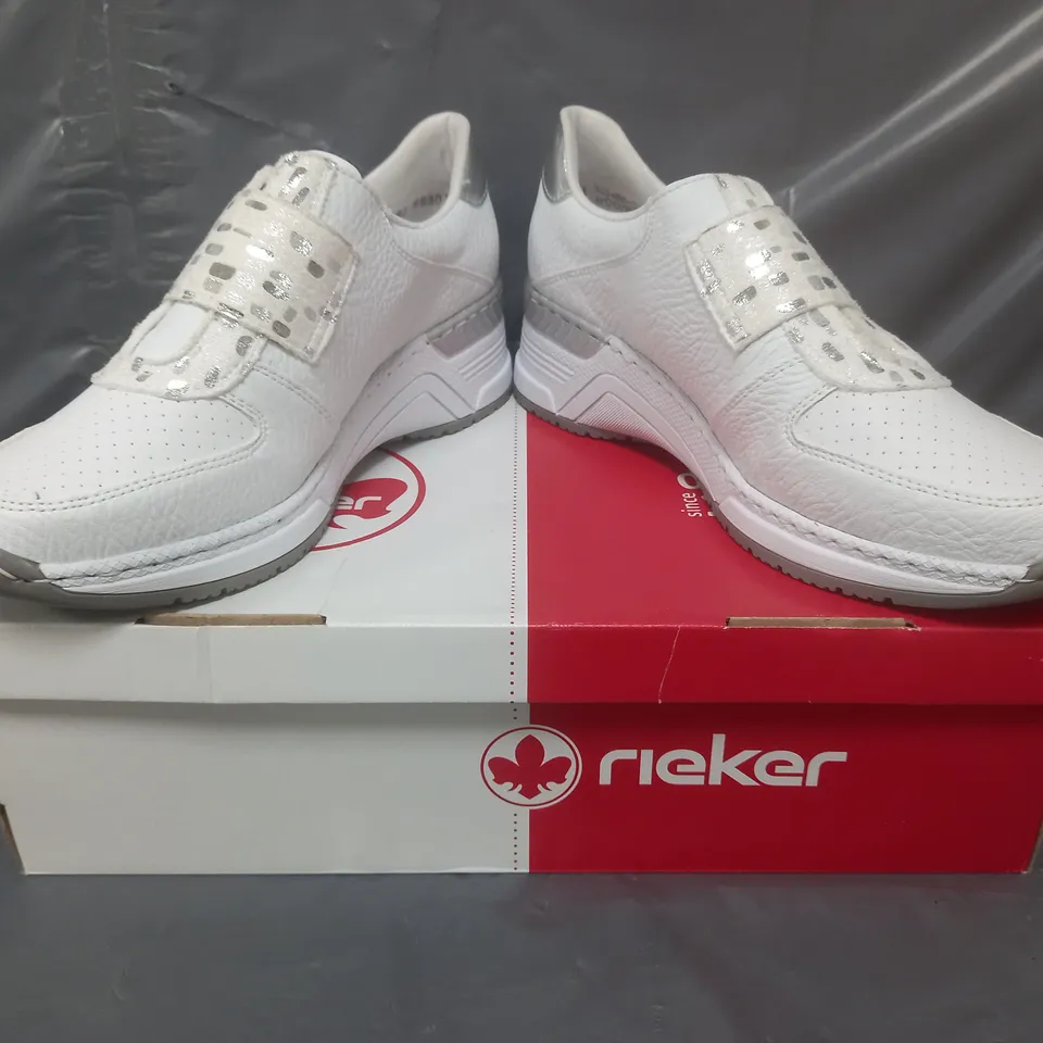 BOXED PAIR OF RIEKER WEDGE TRAINERS IN WHITE SIZE 6