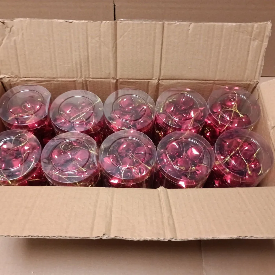 LOT OF 10 AS NEW PACKS OF RED GISELLA GRAHAM HANGING TREE DECORATIONS