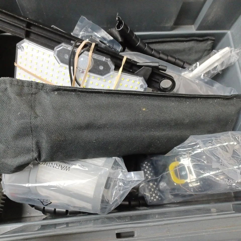 BOX OF APPROXIMATELY 12 ASSORTED ITEMS TO INCLUDE - 10 ASSORTED SHEETS OF SANDPAPER , WORKOUT CARDS , SEALING TAPE ETC