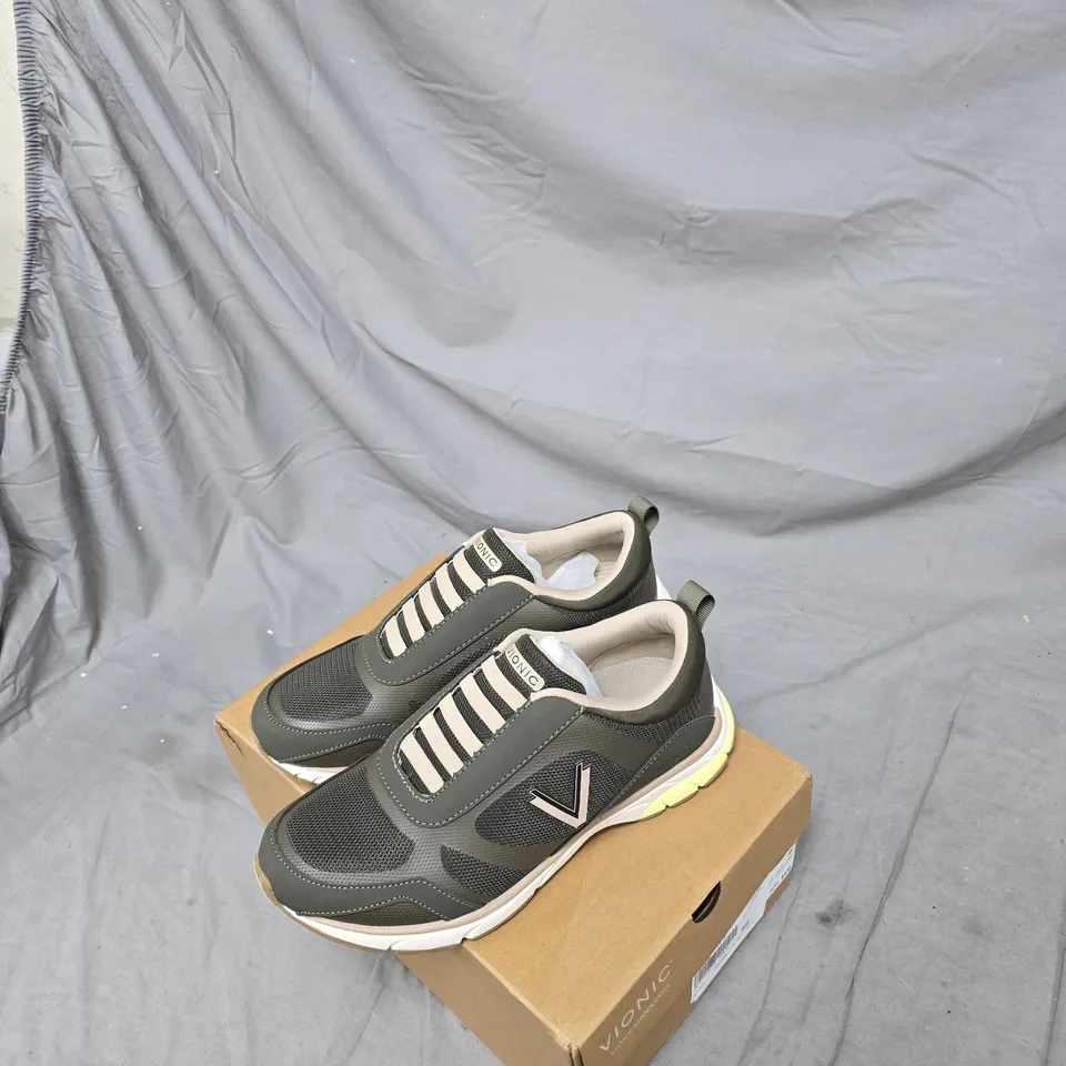 VIONIC WOMEN'S SLIP-ON SNEAKERS GREY/OLIVE UK 6