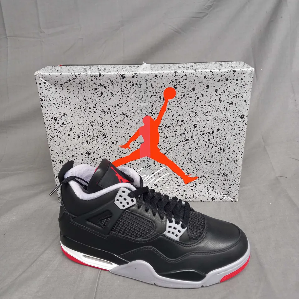BOXED PAIR OF AIR JORDAN 4 RETRO BLACK/RED CEMENT UK 7