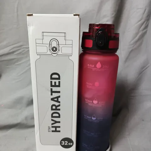 STAY HYDRATED 32 OZ GRADIENT WATER BOTTLE 