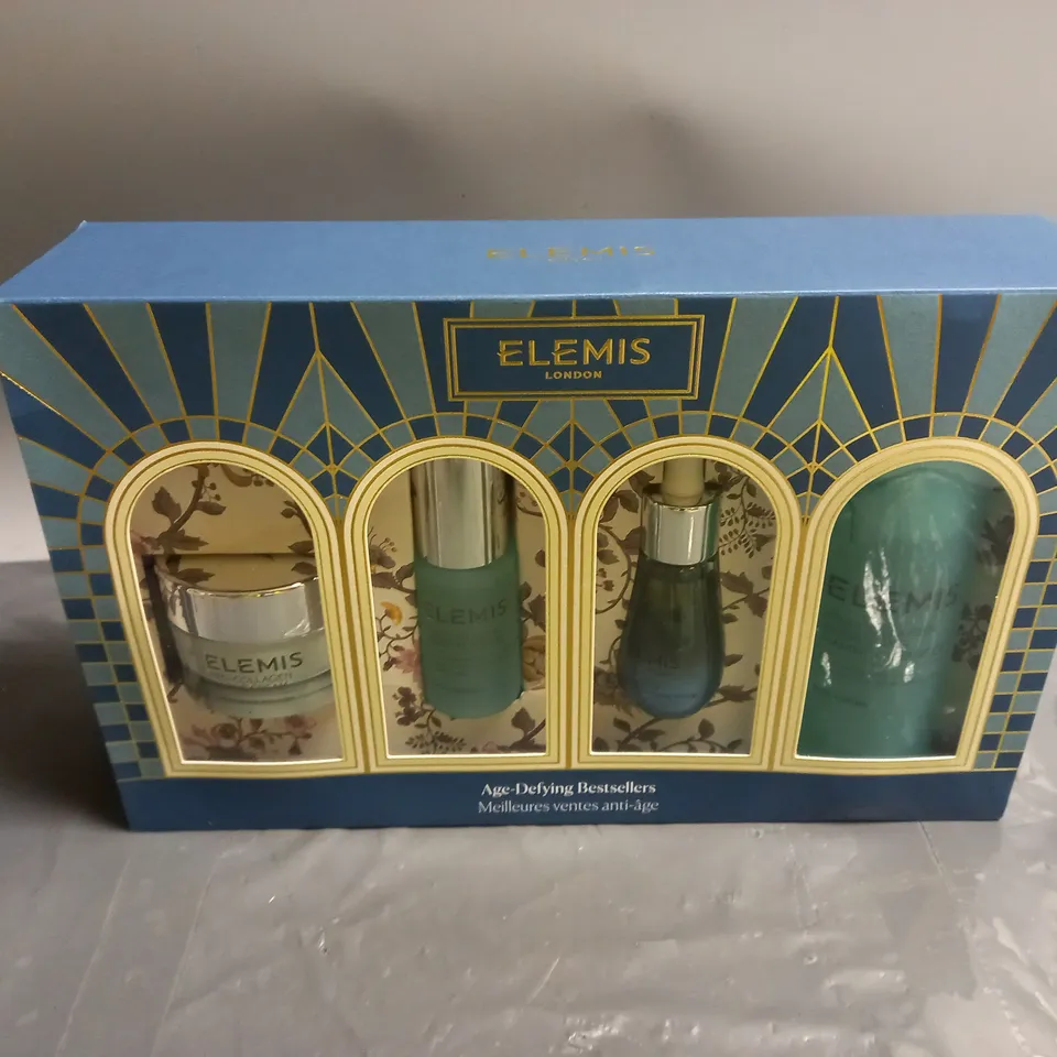 ELEMIS AGE DEFYING BESTSELLERS SET INLCUDING PRO-COLLAGEN MARINE CREAM (30ML), PRO-COLLAGEN MARINE OIL (15ML), PRO-COLLAGEN ENERGISING MARINE CLEANSER (150ML), ETC. 