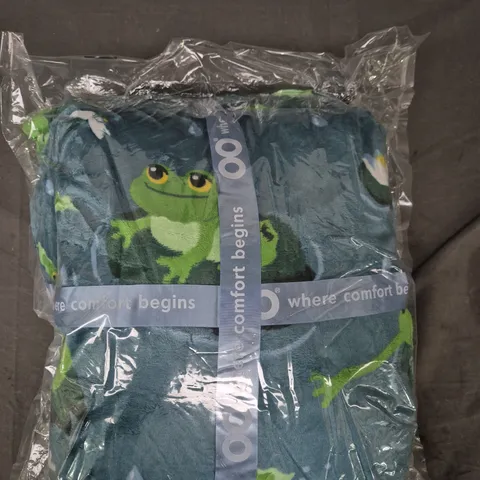 SEALED OODIE ADULT OVERSIZED HOODED BLANKET - FROGS