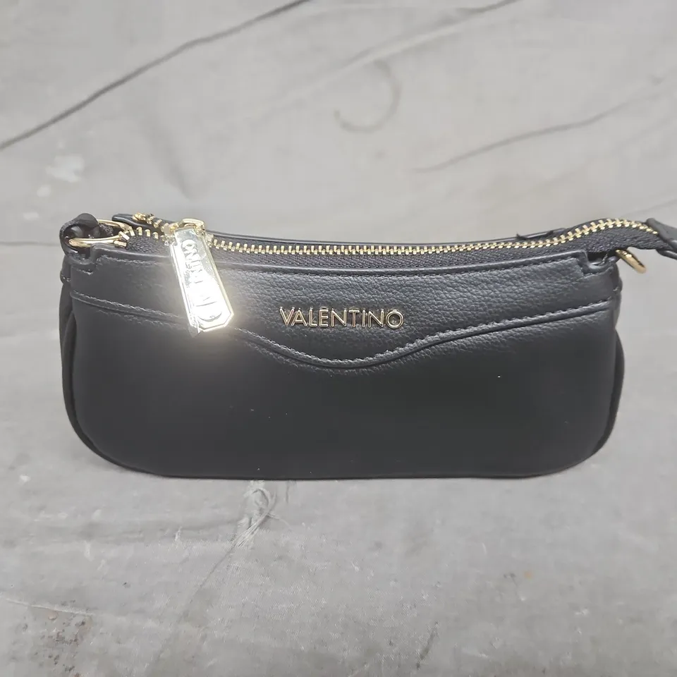 MARIO VALENTINO ELLY NERO HANDBAG IN BLACK