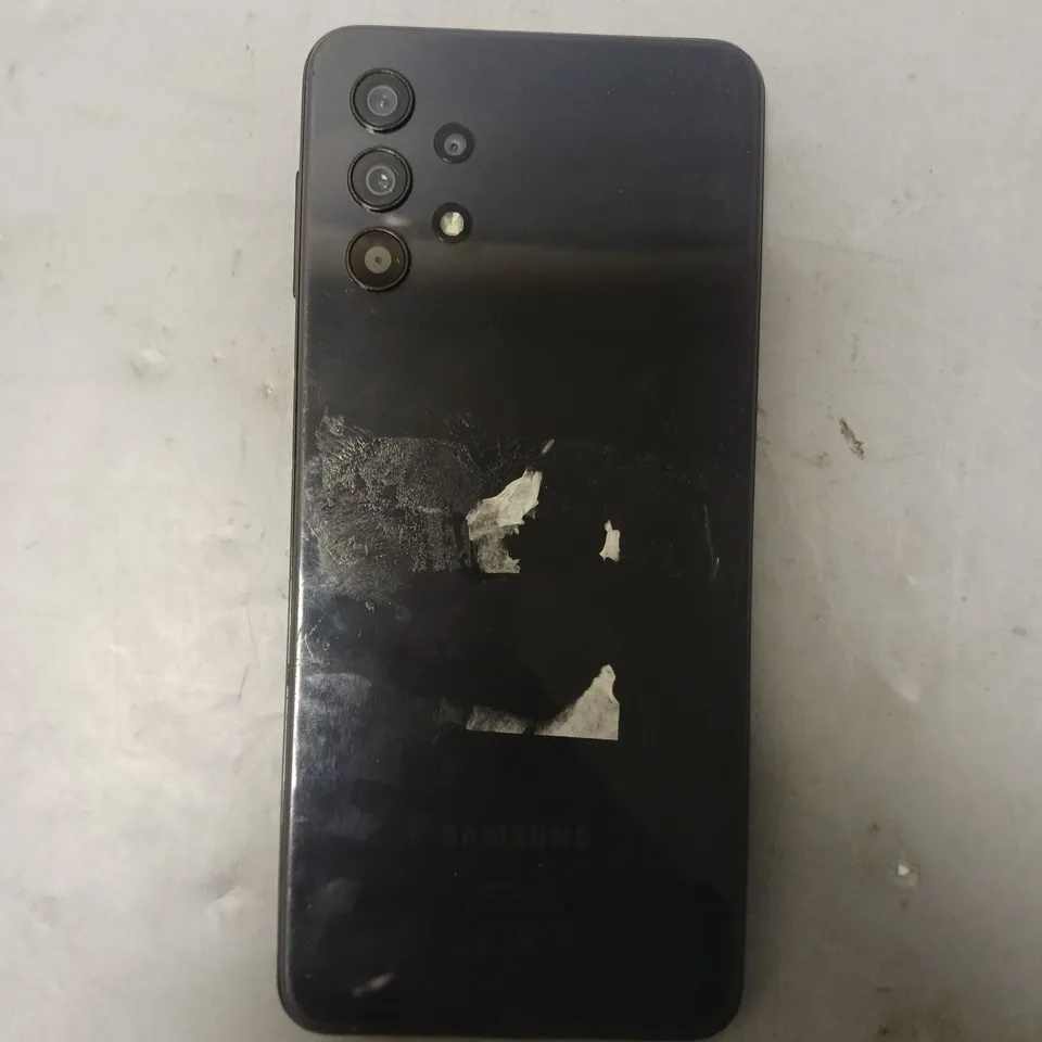 SAMSUNG MOBILE PHONE - MODEL UNSPECIFIED