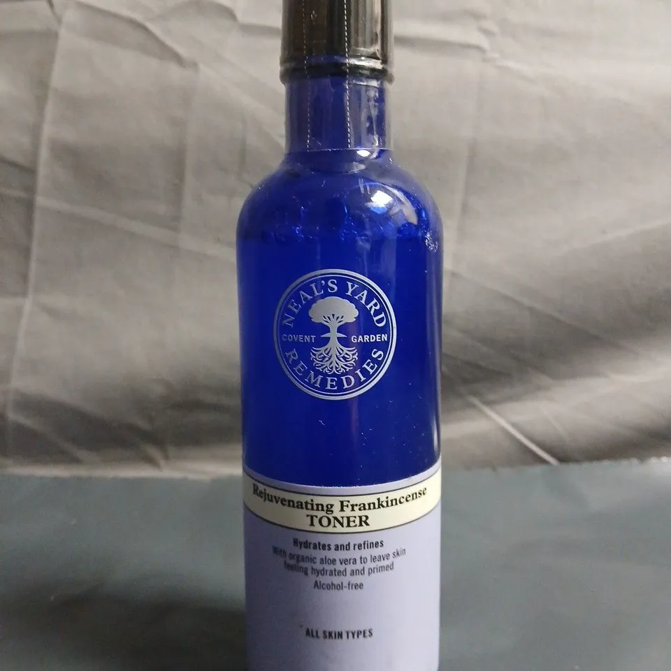 NEAL'S YARD REMEDIES REJUVENATING FRANKINCENSE TONER – 200ML