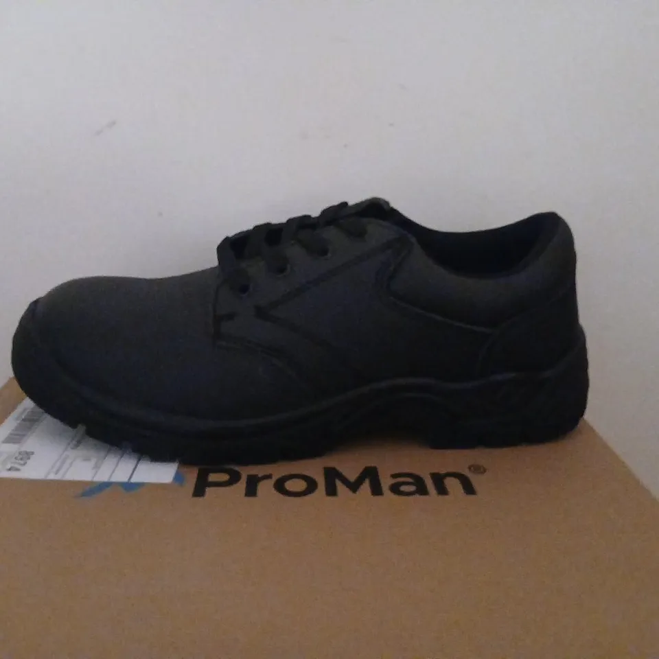 PROMAN PM102 BLACK SAFETY SHOES – UK 10 (EU 44)