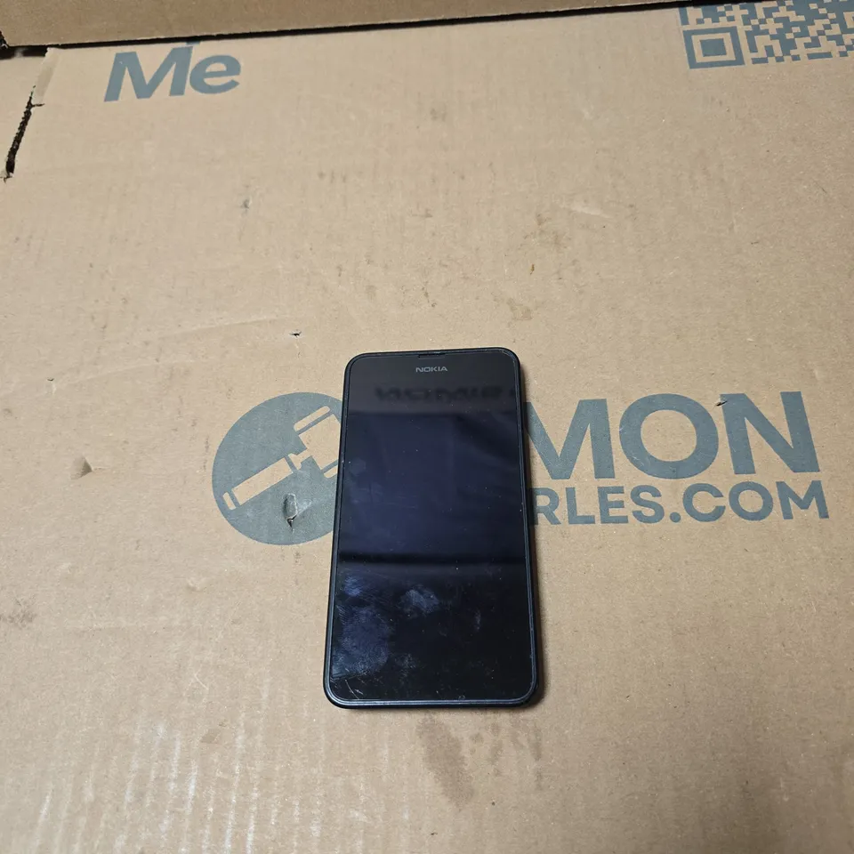 NOKIA MOBILE PHONE (MODEL UNSPECIFIED)