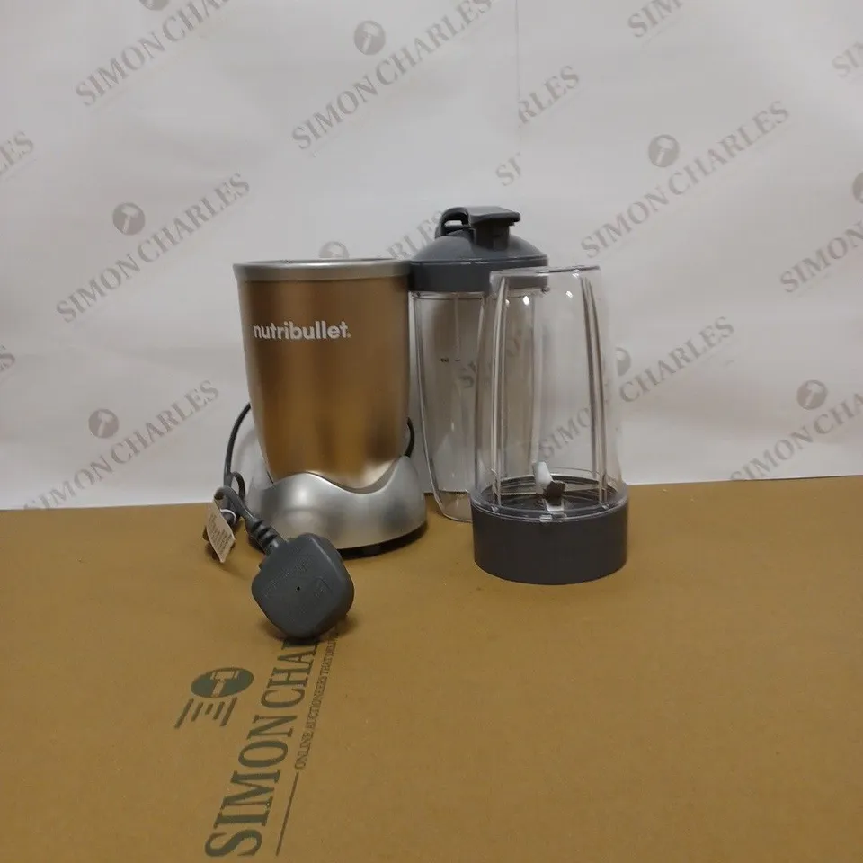 NUTRIBULLET 900W BLENDER CHAMPAGNE MULTI-FUNCTION SMOOTHIE MAKER