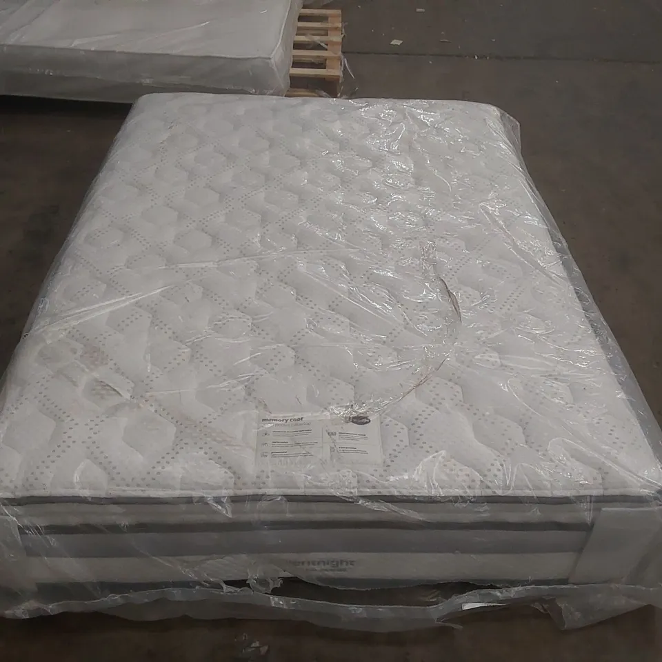 QUALITY BAGGED SILENTNIGHT MEMORY COOL 2000 PILLOW TOP 5' KING SIZE MATTRESS 