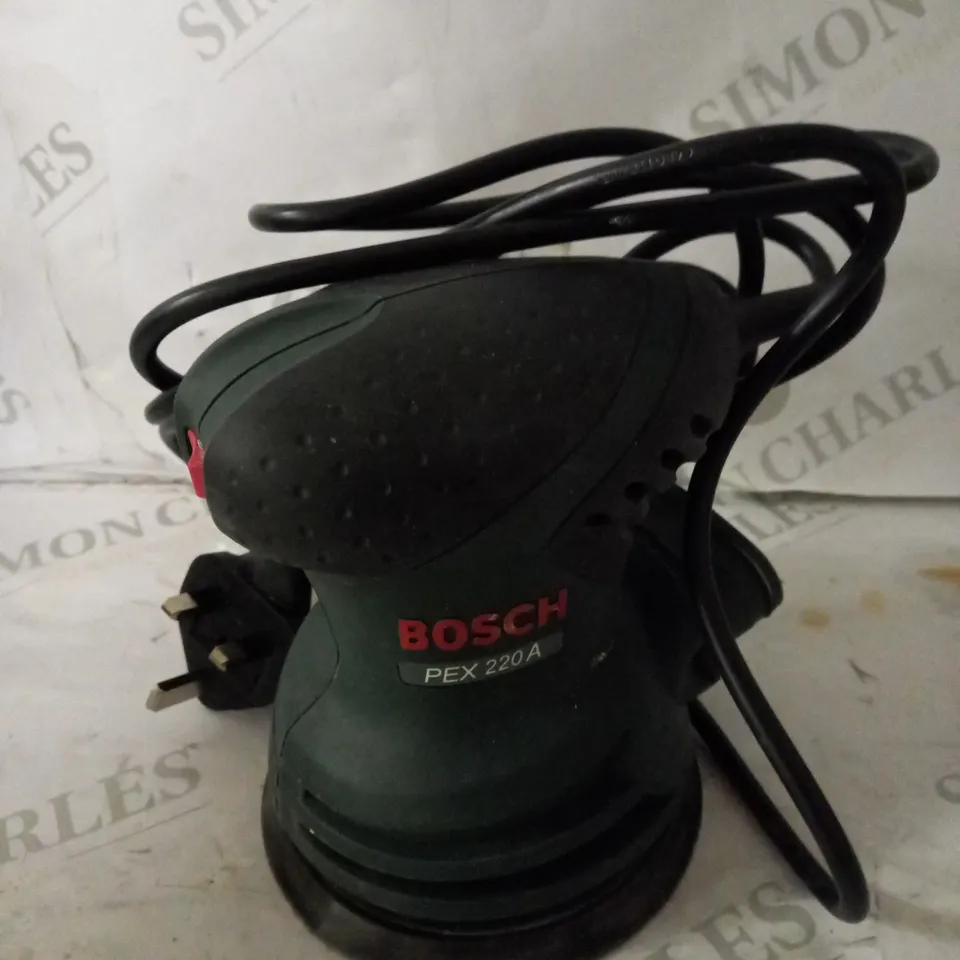 BOSCH PEX 220 A RANDOM ORBIT SANDER