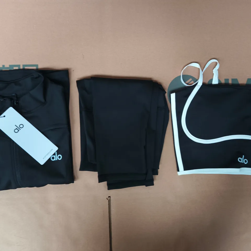 BAGGED ALO YOGA CLOTHING SET IN BLACK SIZE MEDIUM