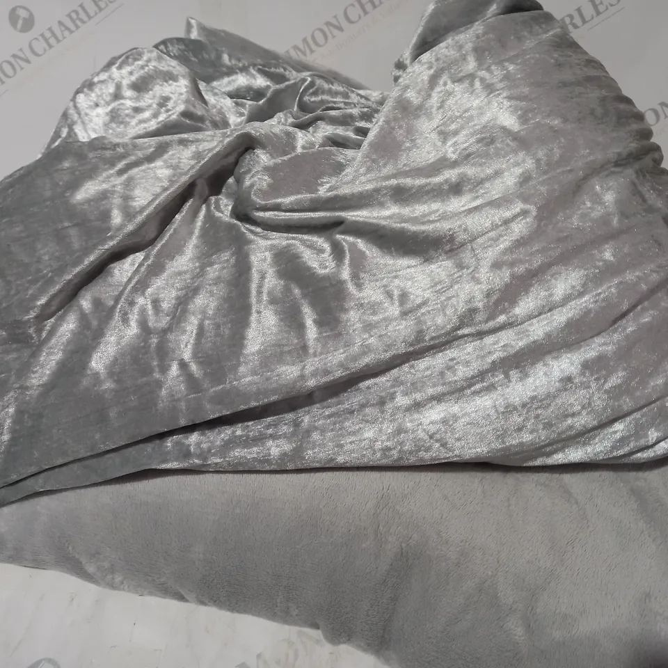 COZEE HOME CRINKLE CRUSHED VELVET & VELVETSOFT 4 PC DUVET SET IN SILVER GREY - SUPER KING SIZE