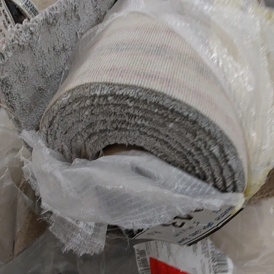 ROLL OF QUALITY INVICTUS ORION GREY PLANK CARPET // SIZE: APPROXIMATELY 5.7 X 4m