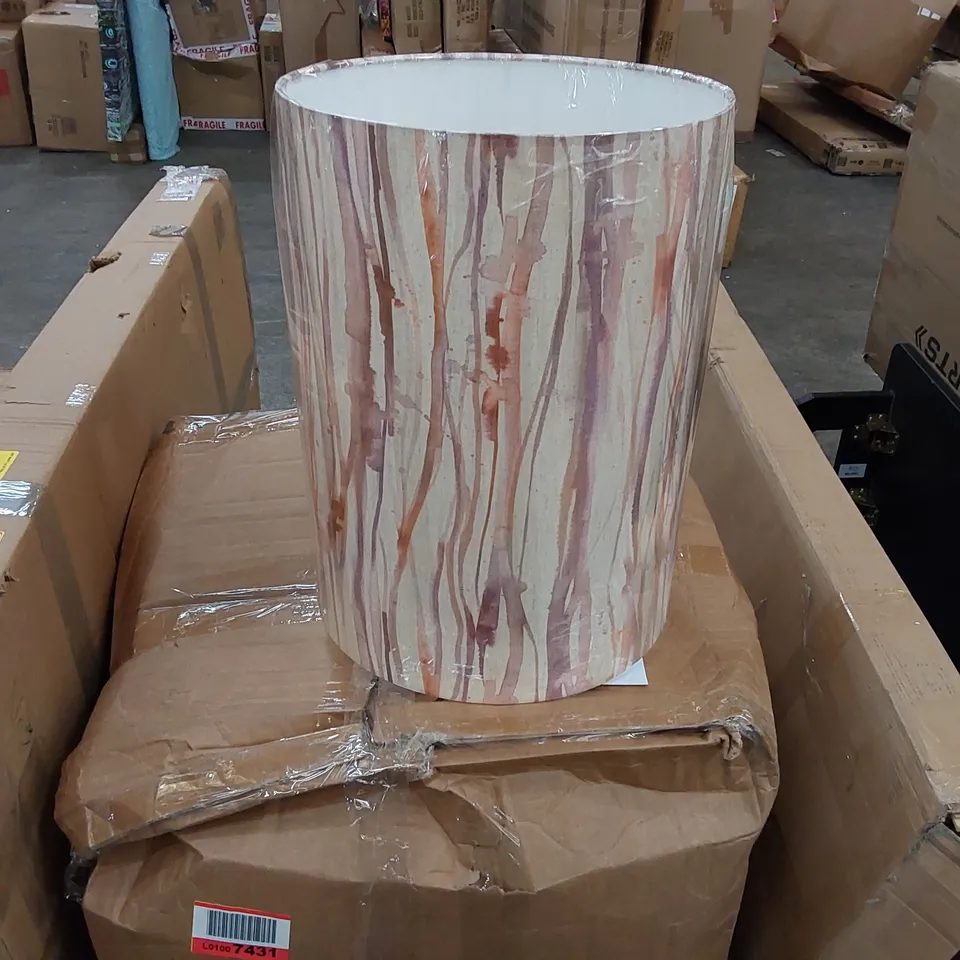 BOXED TALL DESIGNER LAMP SHADE (1 BOX)