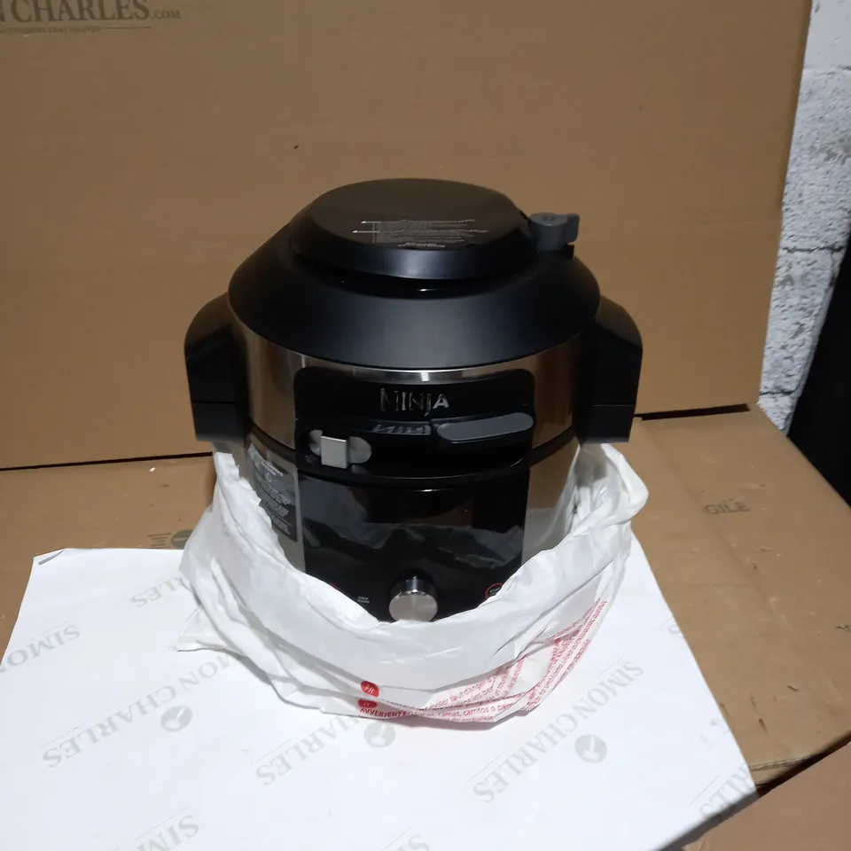 NINJA FOODI SMARTLID MULTI COOKER
