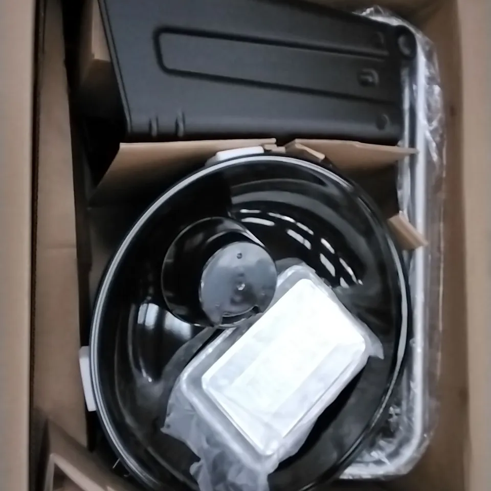 BOXED WEBER PERFORMER DELUXE GBS CHARCOAL BBQ - 1 BOX