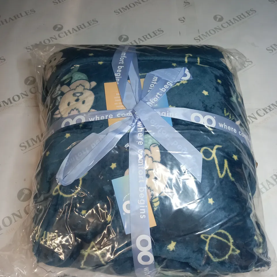 BAGGED OODIE SNOOZE BLANKET