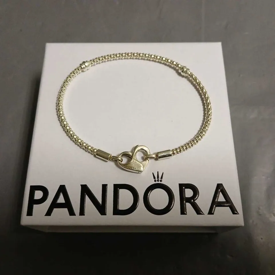 BOXED PANDORA HEART THEMED BRACELET