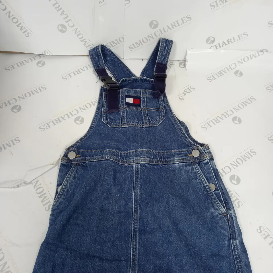 TOMMY HILFIGER DENIM DUNGAREE'S SIZE UNSPECIFIED