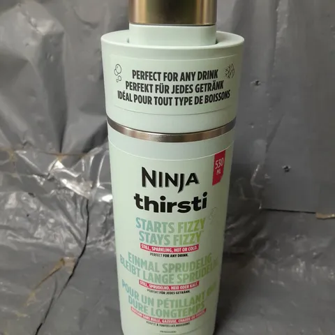 NINJA THIRSTI 530ml BOTTLE IN LIGHT GREEN