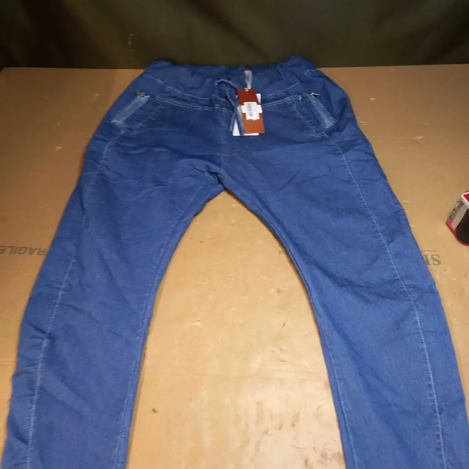 SUZY D JEGGINGS SIZE XL