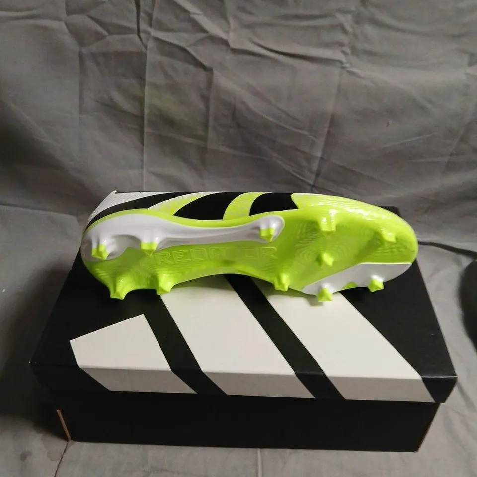ADIDAS PREDATOR LEAGUE FT FOOTBALL BOOTS - 4.5