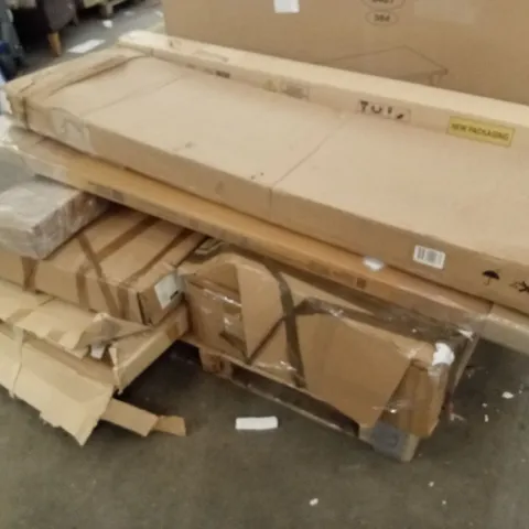 PALLET OF ASSORTED INCOMPLETE DESIGNER FURNITURE PARTS AND PIECES 