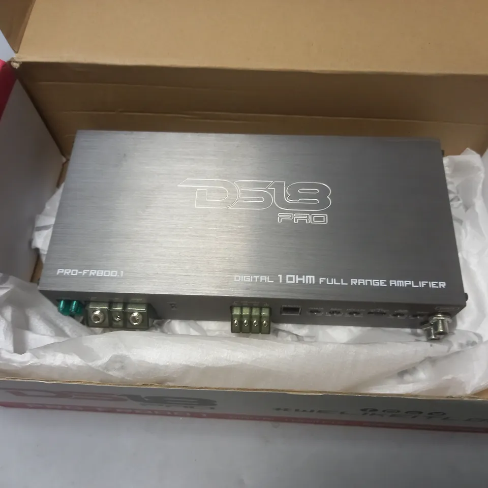 BOXED DS18 PRO-FR800.1 DIGITAL 1 OHM FULL RANGE AMPLIFIER 