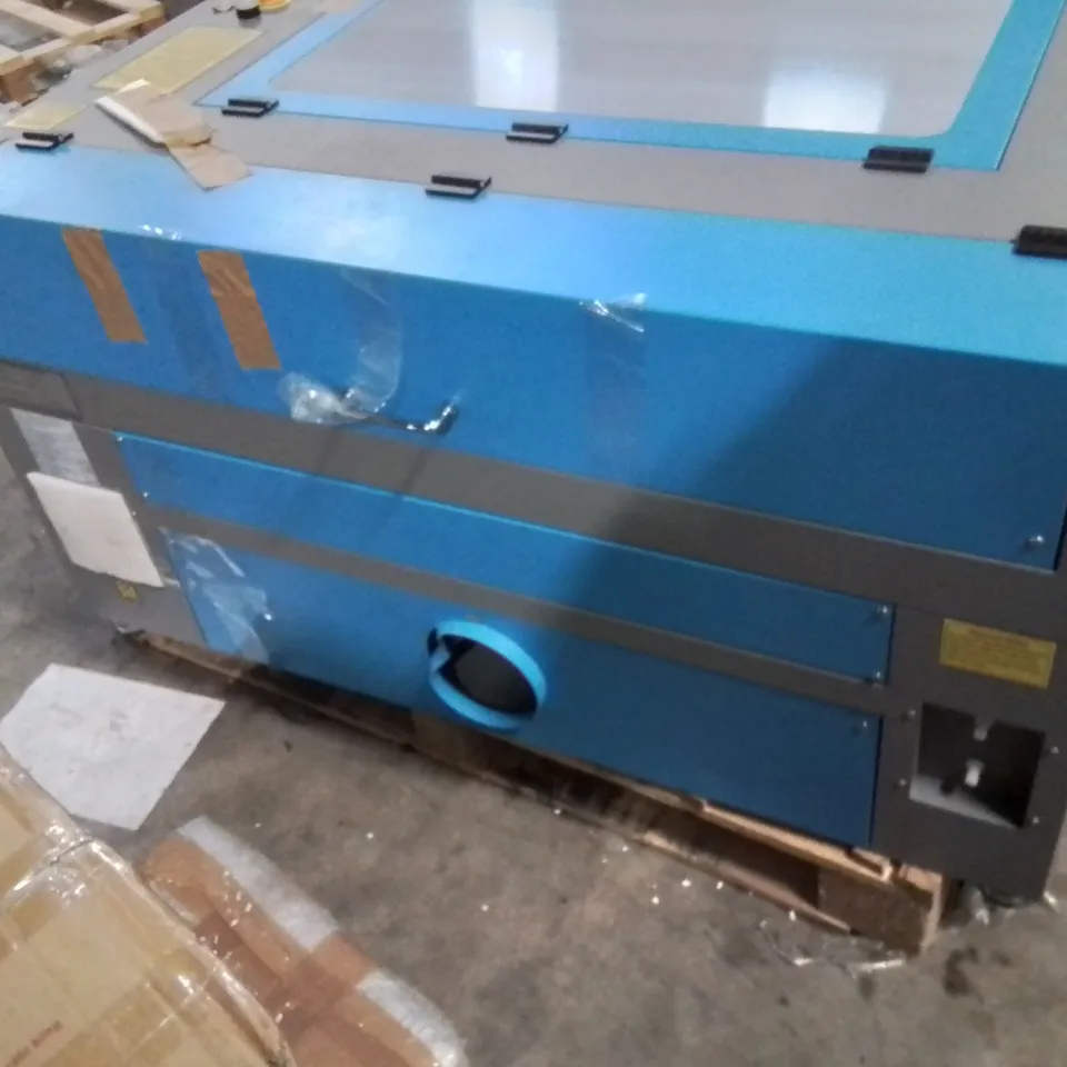 OMTECH 80W CO2 LASER ENGRAVER 