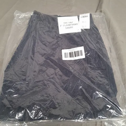 SEALED ABERCROMBIE & FITCH 7 PLAINFRONT SHORTS IN NAVY - SIZE 34