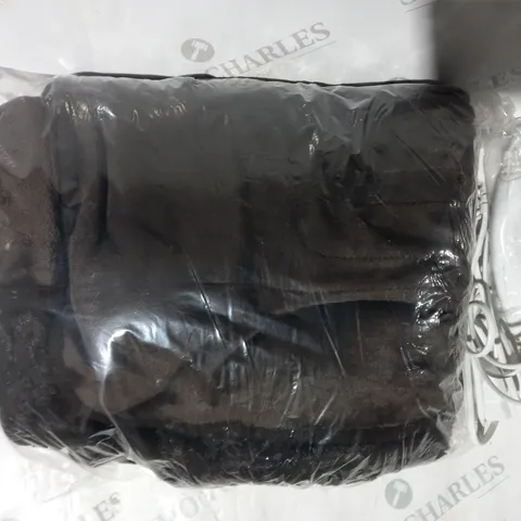 BOXED COZEE HOME FAUX FUR HEATED THROW, CHOCOLATE