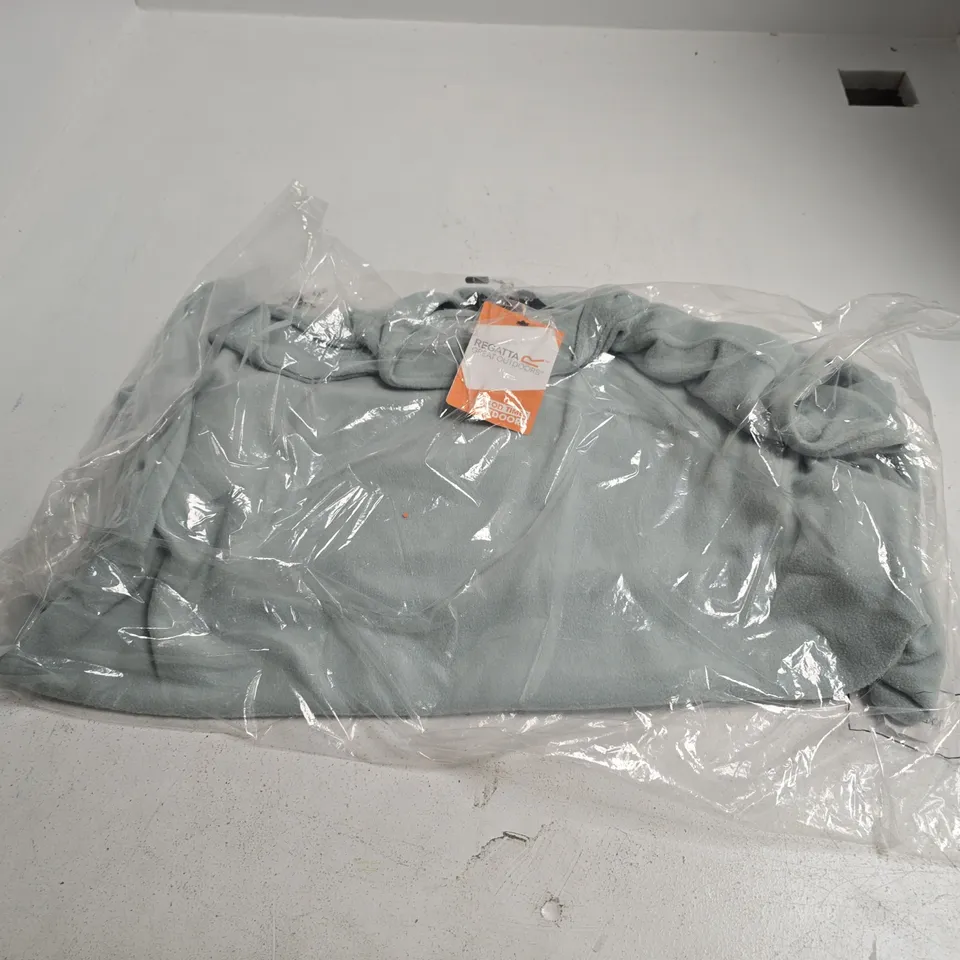 BAGGED REGATTA WOMEN'S SWEETHART LIGHTWEIGHT HALF-ZIP FLEECE IN GREEN HAZE - UK 18