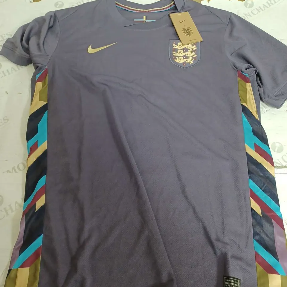 NIKE ENGLAND FOOTBALL SHIRT 2023/2024 - LARGE