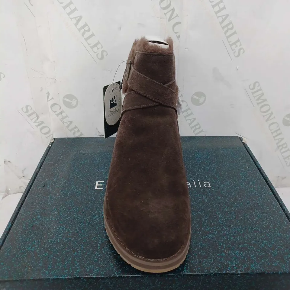 EMU AUSTRAILA MERAK SUEDE ESPRESSO BOOTS - UK SIZE 7