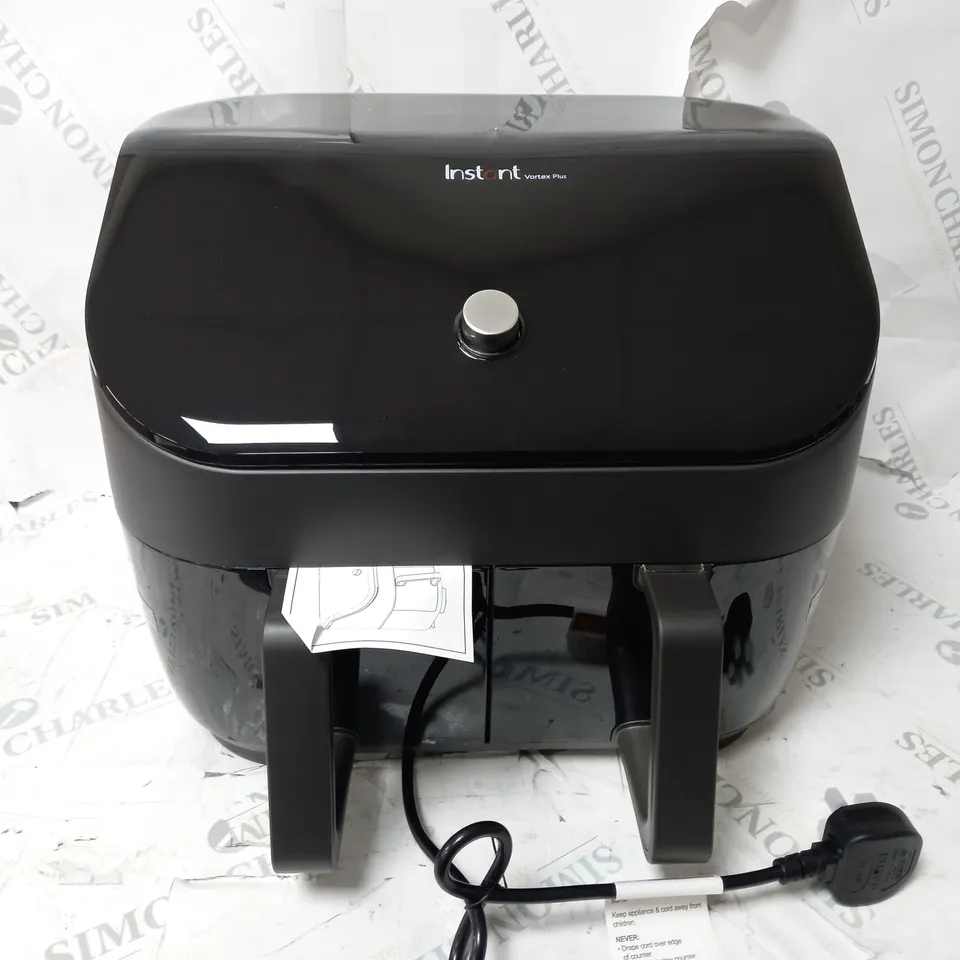BOXED INSTANT VORTEX 8 IN 1 DUAL AIR FRYER 
