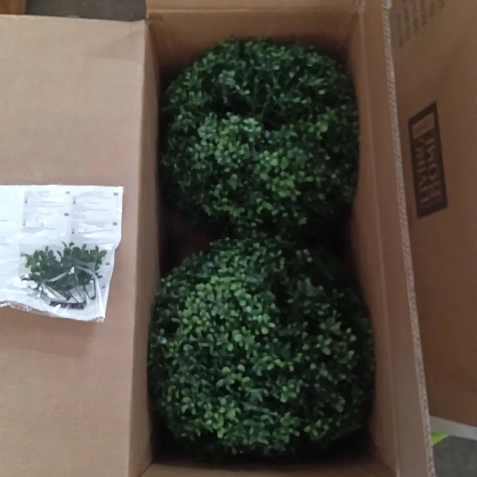 BOXED ARTIFICIAL TREES
