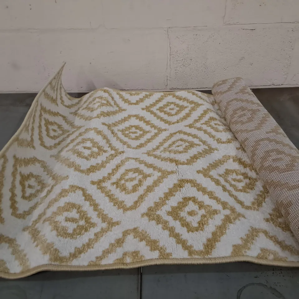 BRAND NEW PACO HOME 400 STELLA SV YELLOW-WHITE RUG SIZE 70CM X 140CM